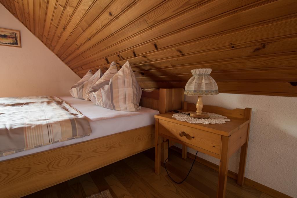 Ferienhaus Toff Schiefling am Wörthersee Zimmer foto